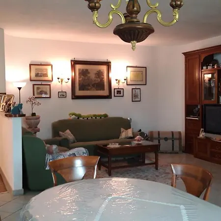 Camera Privata Con Bagno 招待所 伊斯基亚